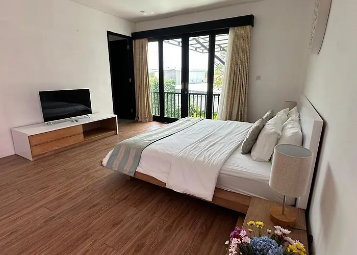 Villa Ewa 1