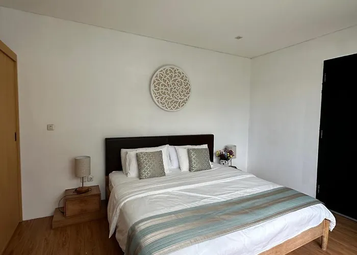 Ewa 1 Villa *